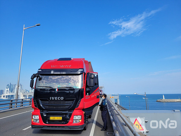 사고현장 모습=부산경찰청.©열린뉴스통신ONA