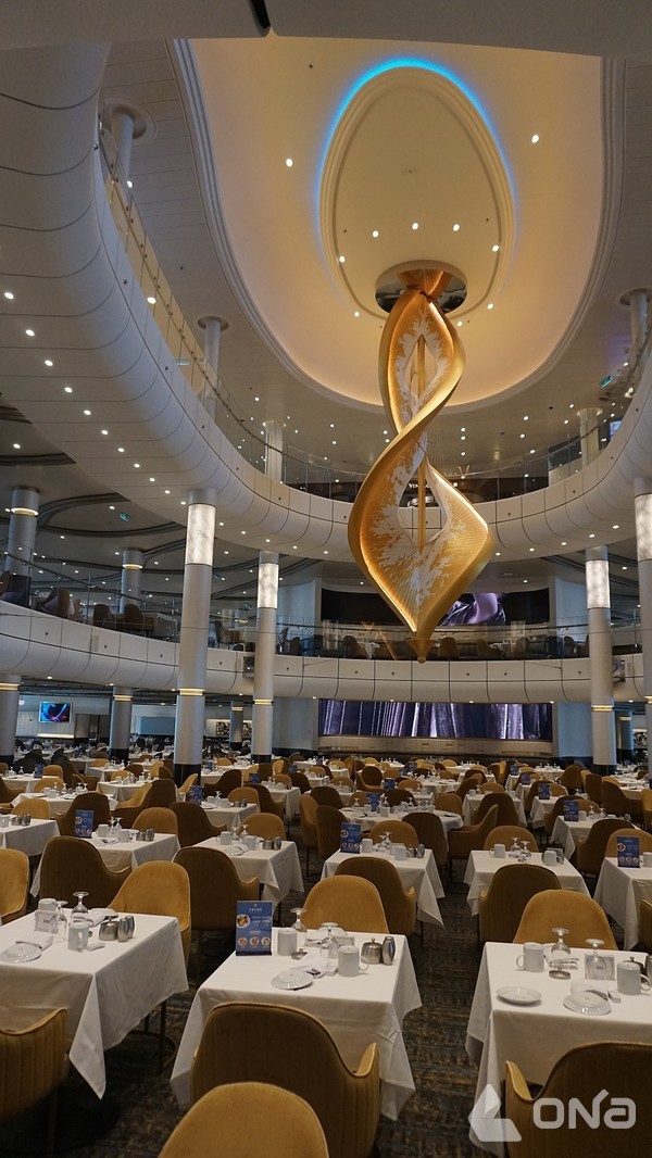 스펙트럼호 다이닝룸 전경. (제공=크루즈TMK)©열린뉴스통신ONA