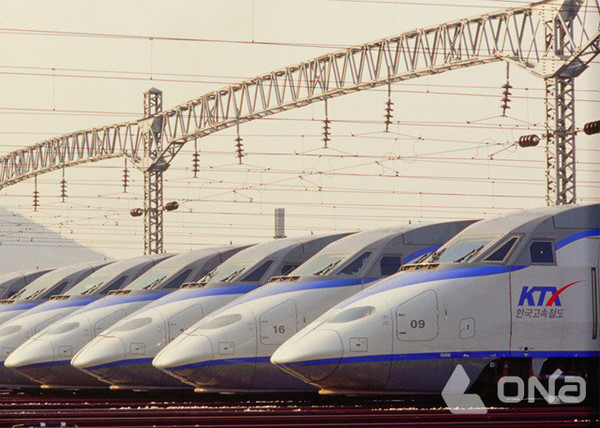 고속열차(사진=한국철도공사)©열린뉴스통신ONA