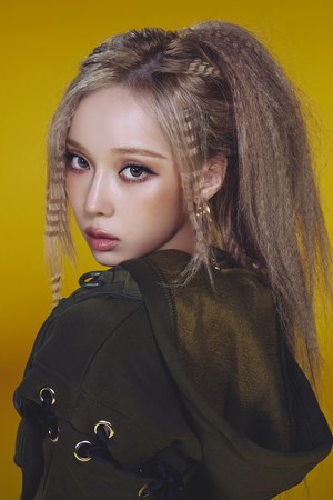 에스파 윈터, '<b>옥씨부인전</b>' OST 첫 주자…'<b>헌정연서</b>'로 전하는 애틋한 사...