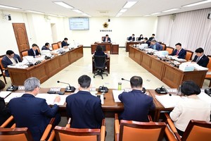 경남도의회, 임시회 기간 민생경제와 미래산업 등 집중 점검 - 뉴스 썸네일 이미지